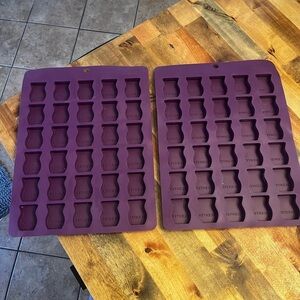 Scentsy Purple Wax Mold Set of 2